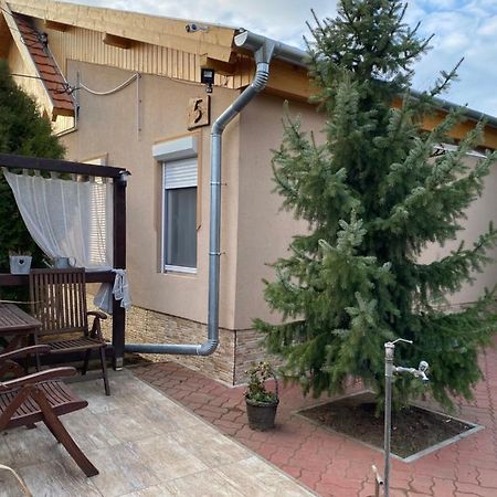 Veresegyház Mandi Apartman מראה חיצוני תמונה